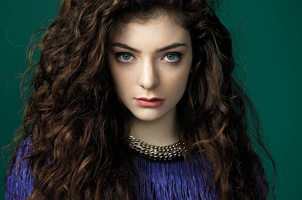 Το νέο κομμάτι της Lorde και δύο ειδήσεις