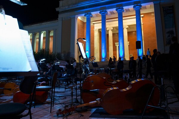 57 μεγάλες φωτογραφίες απ' την Κυριακή της Μαρίας Κάλλας