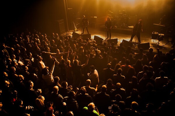 Στη συναυλία των New Model Army
