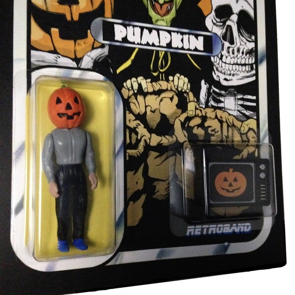 Αιμοσταγείς Άγιοι Βασίληδες και vintage horror action figures