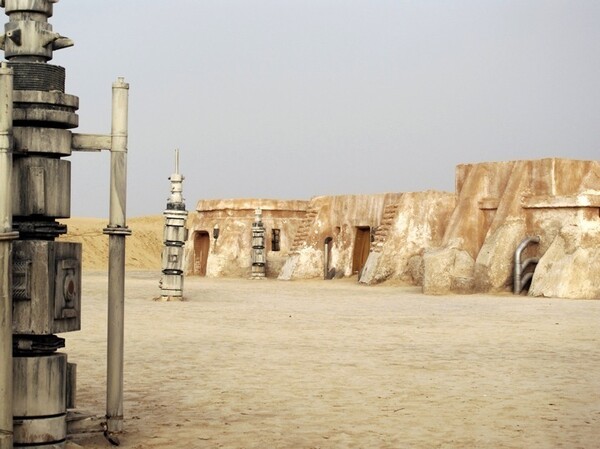 Τα εγκαταλελειμμένα σκηνικά των Star Wars