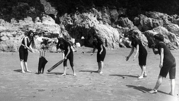 Πριν 100 χρόνια στην παραλία: 18 vintage καλοκαιρινές εικόνες 