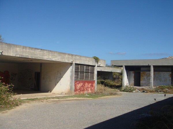 20 φωτογραφίες απ' το Motel Xenia - παραλία Καρτερού, Ηράκλειο Κρήτης 