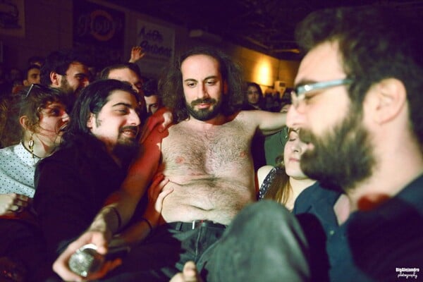 12 φωτογραφίες από την αποχαιρετιστήρια συναυλία των Κόρε Ύδρο στη Θεσσαλονίκη