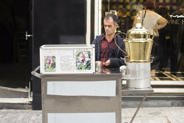 Οι σαλεπιτζήδες της Ερμού