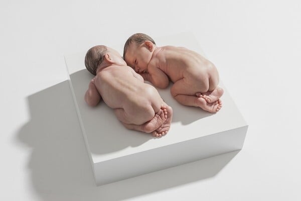Tα υπερρεαλιστικά γλυπτά του Sam Jinks