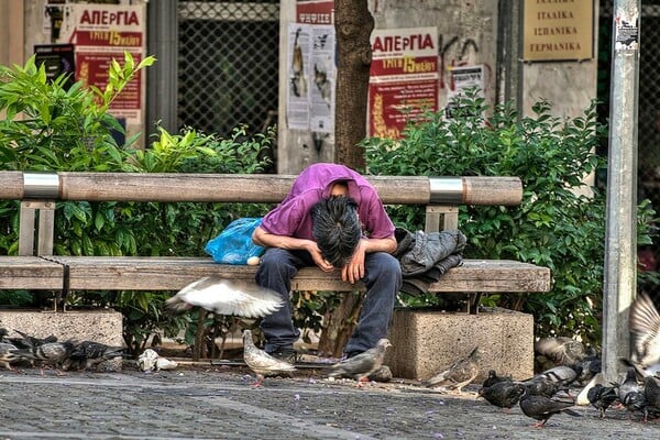 7 συγκλονιστικές φωτογραφίες από την ελληνική πραγματικότητα