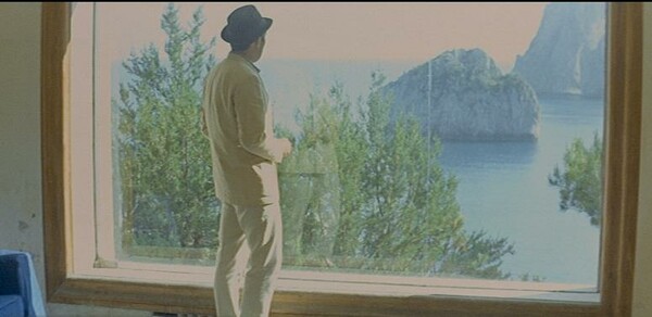 Φωτο-αφιέρωμα: Το καταπληκτικό κινηματογραφικό σπίτι από την Περιφρόνηση του Godard