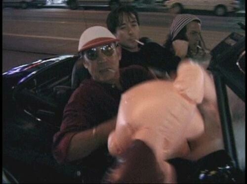 Hunter S. Thompson, John Cusack, Johnny Depp, και μία πλαστική κούκλα (1997)