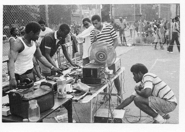 40 χρόνια 'Βack Τo School Jam': Το πάρτι όπου γεννήθηκε το hip hop
