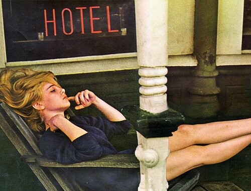 O Bert Stern φωτογραφίζει την 16χρονη Sue Lyon, στα γυρίσματα της Lolita (1962)