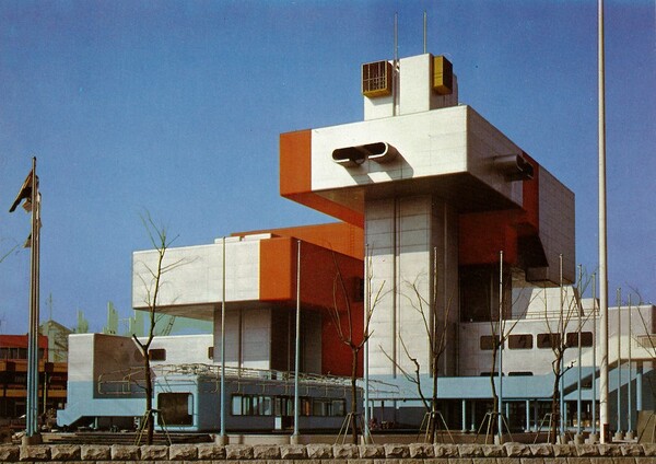 Περίπτερα στη Διεθνή Έκθεση της Osaka, στην Ιαπωνία (1970)