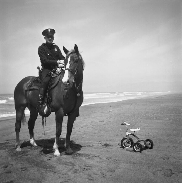 Η φωτογραφία ως μαγική εικόνα (1956-2006). Arthur Tress.