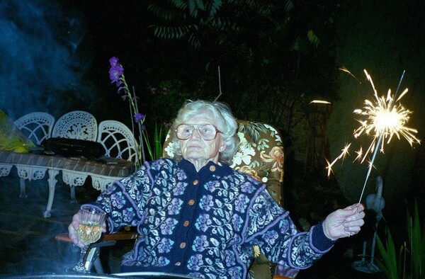 May the Circle Remain Unbroken. Corinne Day.