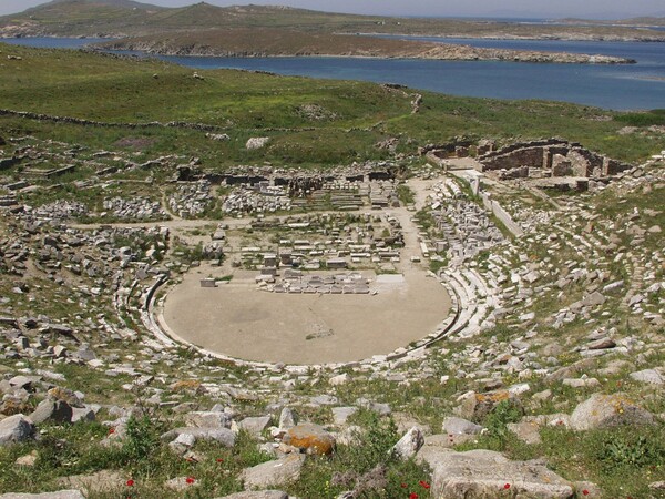 17 μαγικά αρχαία θέατρα της Ελλάδας