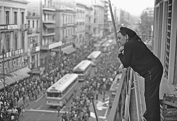 Η Σοφία Βέμπο τη βραδιά της εξέγερσης του Πολυτεχνείου