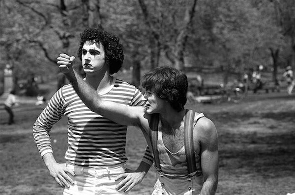 1974: O Robin Williams ως μίμος στο Central Park