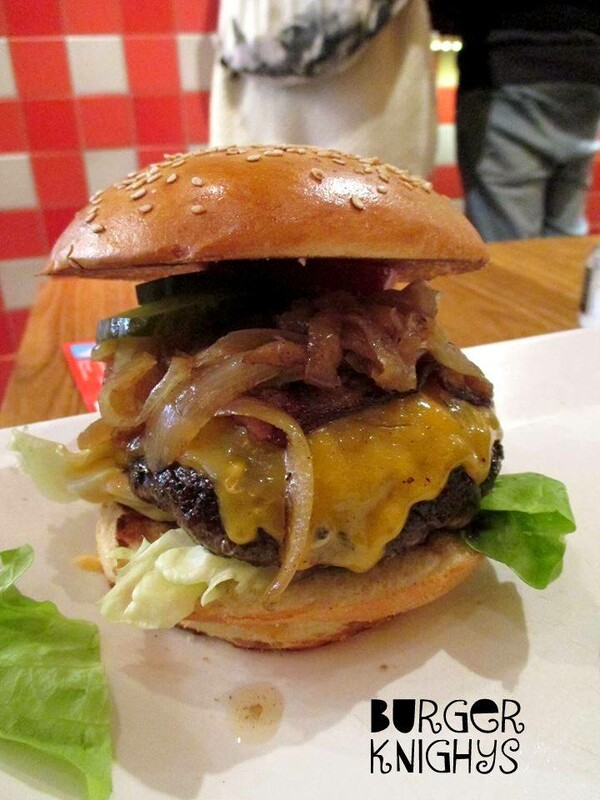 Οι Ιππότες του Στρογγυλού Burger