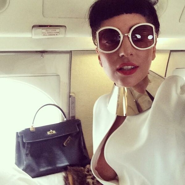 Το στήθος της Gaga μόλις δημοσιεύτηκε στο instagram