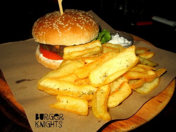 Οι Ιππότες του Στρογγυλού Burger 