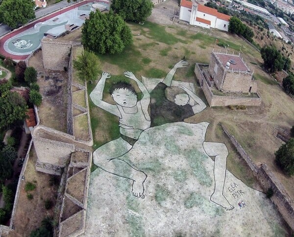 Τα Εντυπωσιακά paste ups των Ella & Pitr