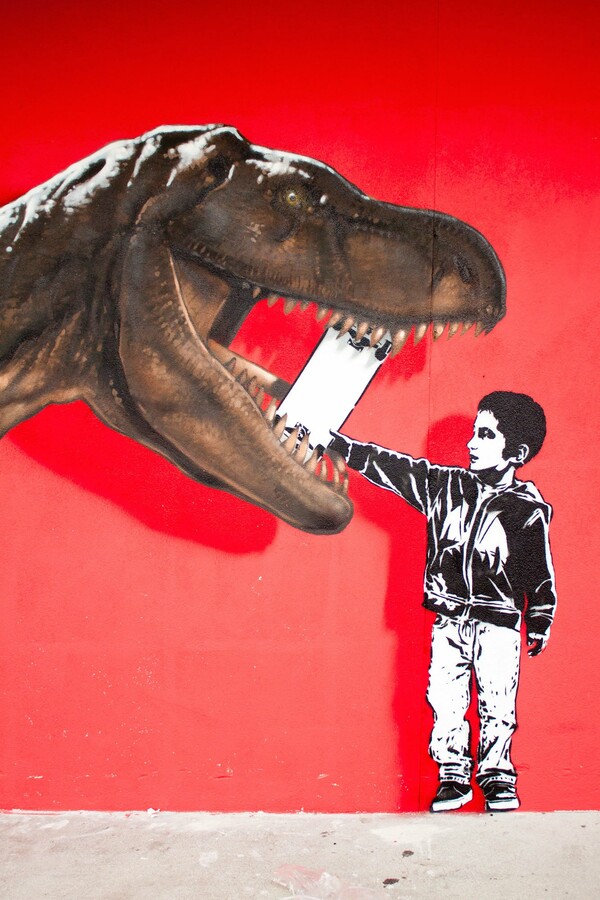  H σχεδόν ποιητική street art των NeverCrew