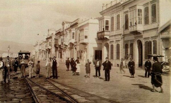 Η Σμύρνη κάποτε, μέσα από 77 σπάνιες εικόνες