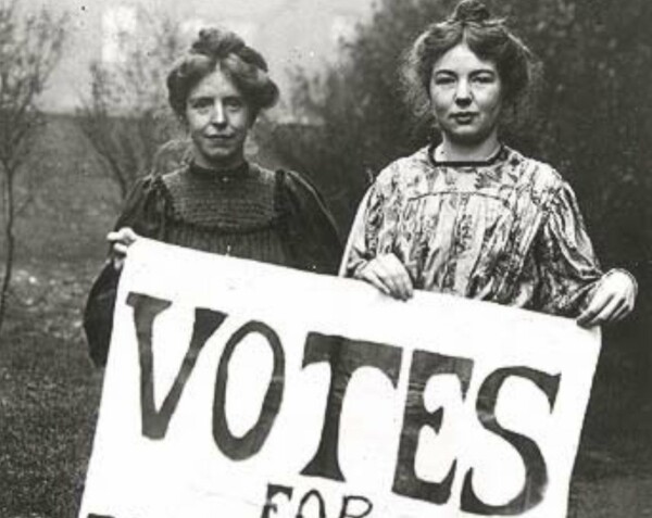 Γνωρίζετε ποια ήταν η πρώτη χώρα που έδωσε δικαίωμα ψήφου στις γυναίκες;