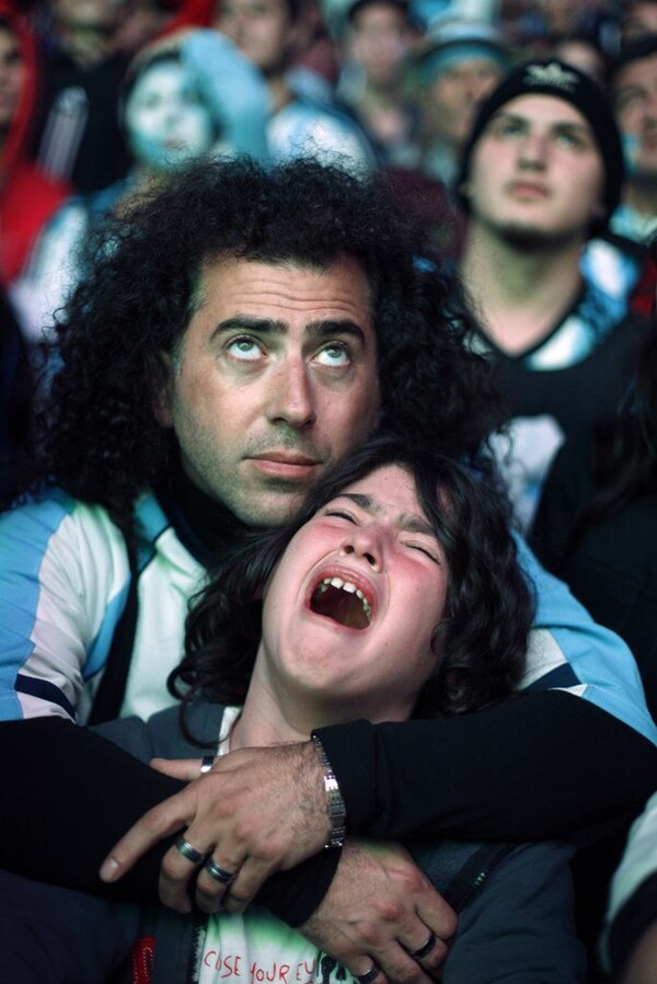 80 ΦΩΤΟΓΡΑΦΙΕΣ ΘΡΙΑΜΒΟΥ ΚΑΙ ΣΥΝΤΡΙΒΗΣ