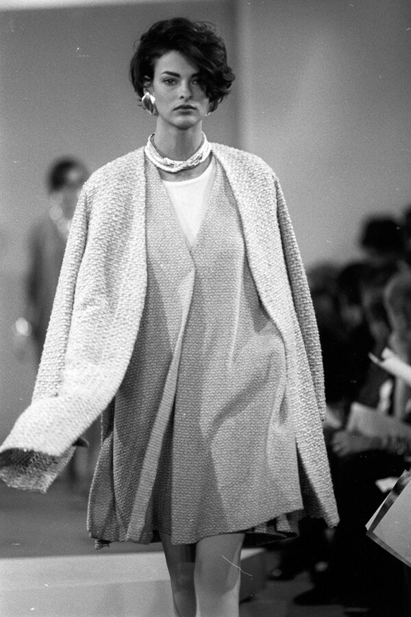 Donna Karan: Η αυτοκράτειρα της μόδας πουλούσε ρούχα από τα 14