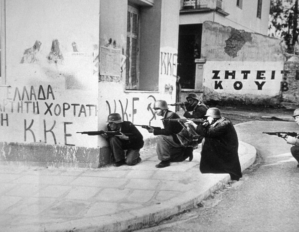 27 ασπρόμαυρες φωτογραφίες από τον Ελληνικό Εμφύλιο