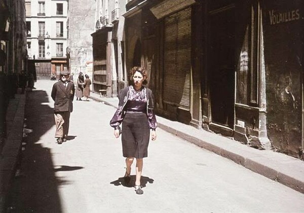 45 έγχρωμες φωτογραφίες από το κατεχόμενο Παρίσι (1940-1944)