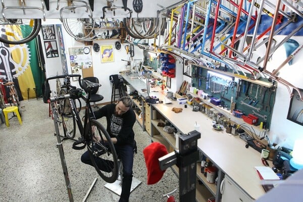 Μια μέρα στο Vintage Bicycle Workshop της Θεσσαλονίκης