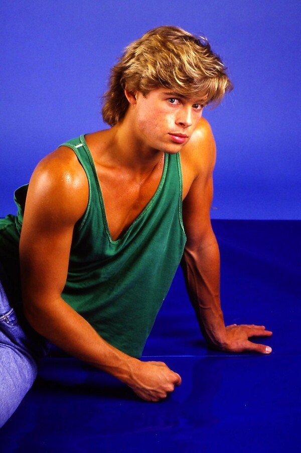 13 vintage φωτογραφίες του Brad Pitt