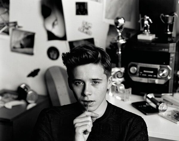 O Brooklyn Beckham στο πρώτο του εξώφυλλο