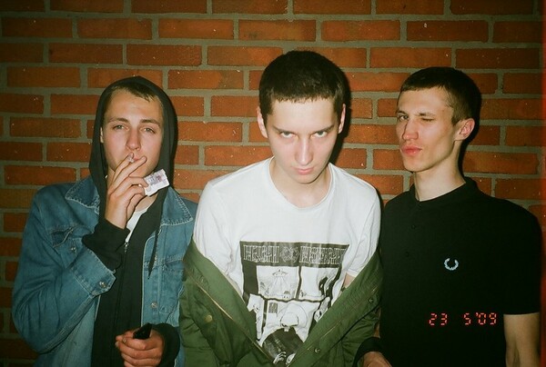 O Gosha Rubchinskiy ντύνει (και φωτογραφίζει) την ρώσικη street youth, όπως κανένας άλλος