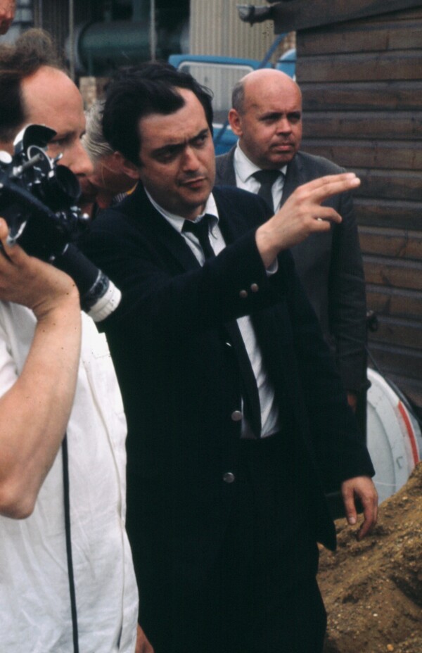 13 σπάνιες φωτογραφίες του Stanley Kubrick από τα γυρίσματα του Dr Strangelove