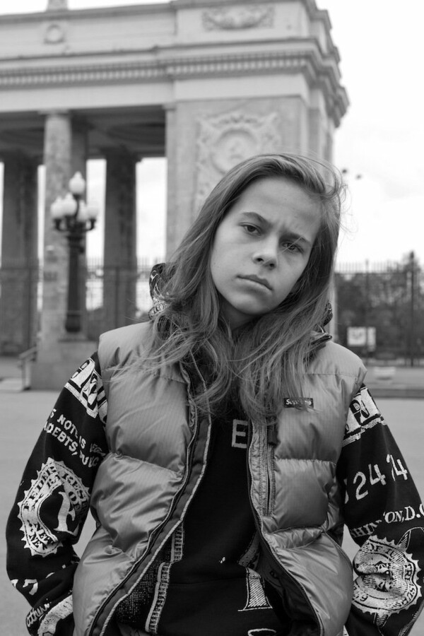 O Gosha Rubchinskiy ντύνει (και φωτογραφίζει) την ρώσικη street youth, όπως κανένας άλλος