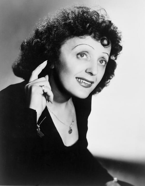 Από τι πέθανε τελικά η Edith Piaf ;