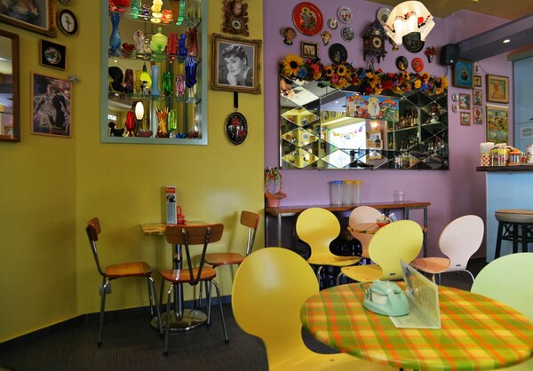 7 ξεχωριστές καφετέριες, ζαχαροπλαστεία και φούρνοι της Θεσσαλονίκης! Από την Ελένη Ψυχούλη