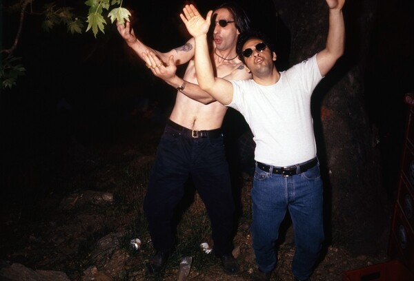 Ρέιβ πάρτυ στην Πεντέλη. Ιούνιος του 1995.