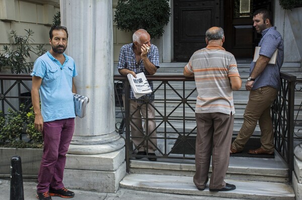 Η τελευταία ελληνική εφημερίδα της Τουρκίας ξέρει προσωπικά έναν-έναν τους 600 συνδρομητές της