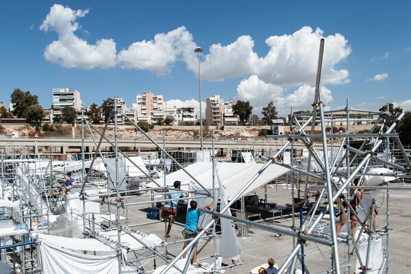 Mια αιωρούμενη πόλη στον Πειραιά 