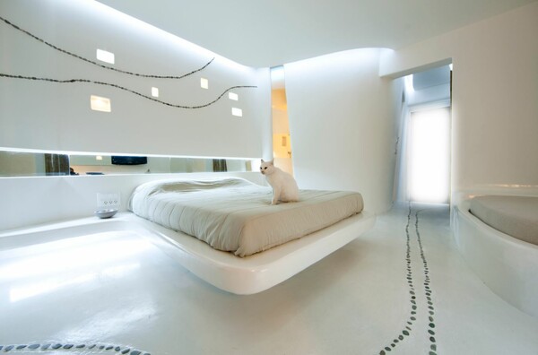 Paradox House στην Παιανία