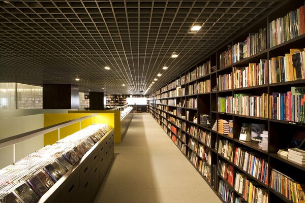 Ένα βιβλιοπωλείο, αρχιτεκτονικό επίτευγμα
