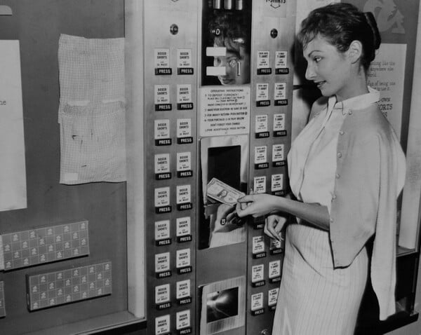 Πόσο πετυχαίνει το Mad Men τη Νέα Υόρκη του ’60;