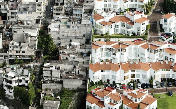 Η θέα στα σύνορα του χρήματος