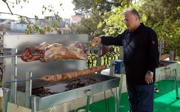 39 πράγματα που έκανε ο Παναγιώτης Ψωμιάδης πριν κάνει το κόμμα ΠΑΤΡΙ.Δ.Α. για τις ευρωεκλογές