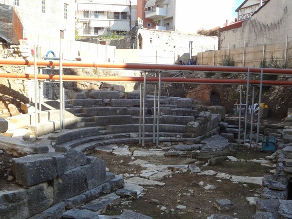 17 μαγικά αρχαία θέατρα της Ελλάδας