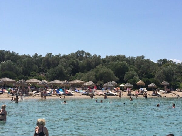 Λιχαδονήσια: Oι μικρές Σεϋχέλες της Εύβοιας 
